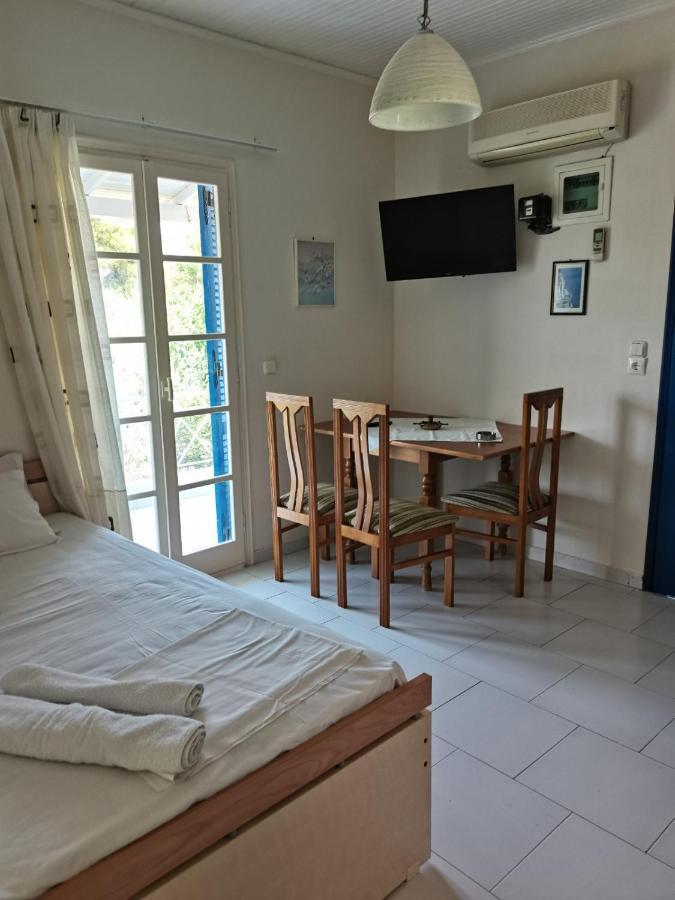 Sea Waves Apartments Nea Epidavros Exterior foto