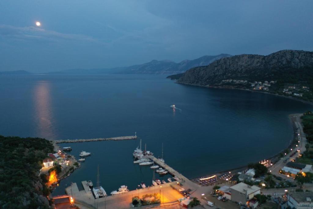 Sea Waves Apartments Nea Epidavros Exterior foto